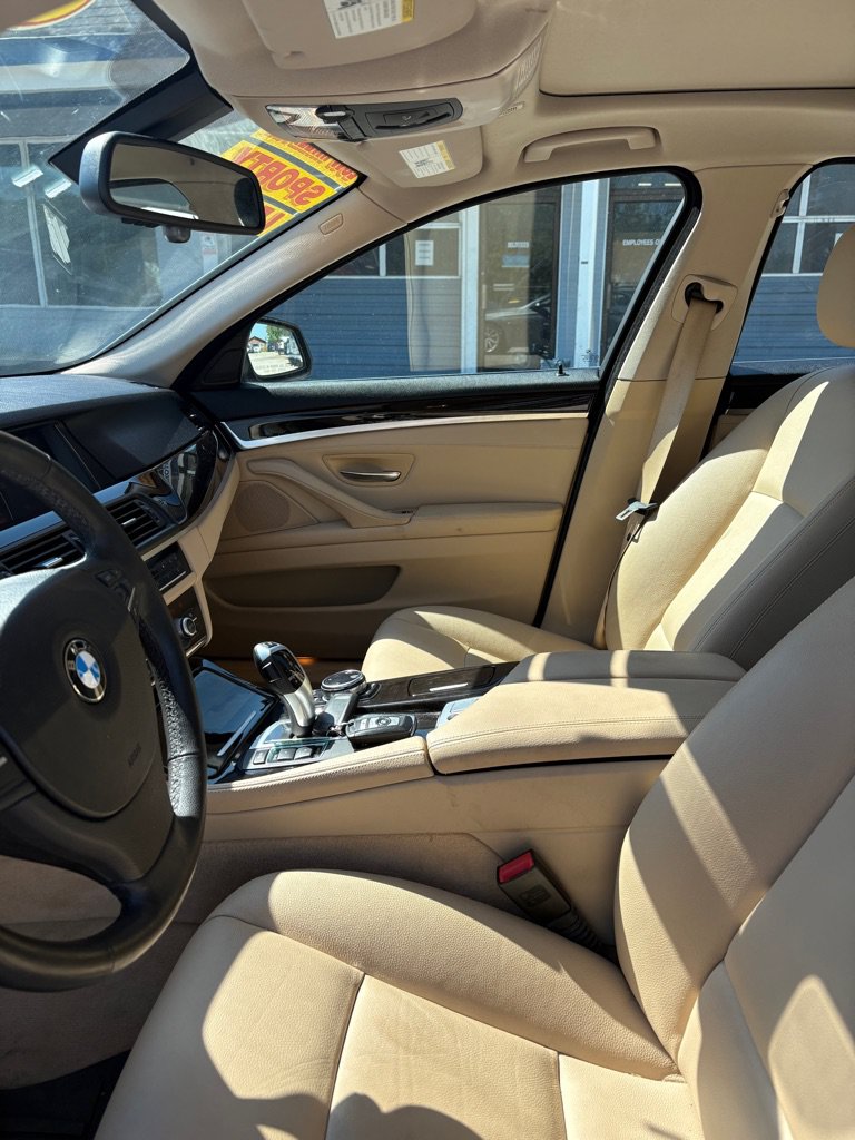 Used 2014 BMW 535i xDrive Sedan AWD/4WD image 9