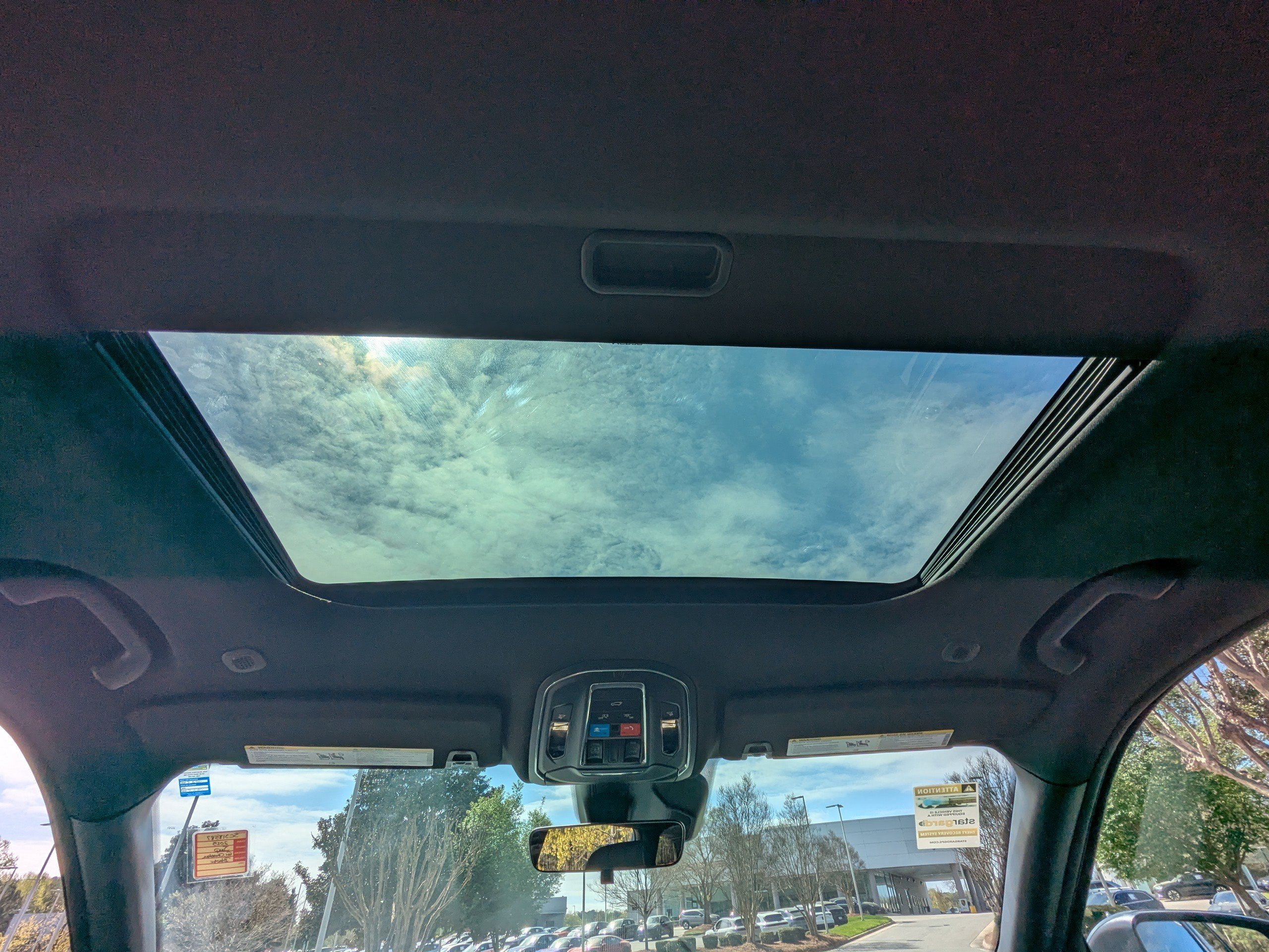 Certified 2025 Jeep Grand Cherokee Laredo X w/ Luxury Tech Group I image 13