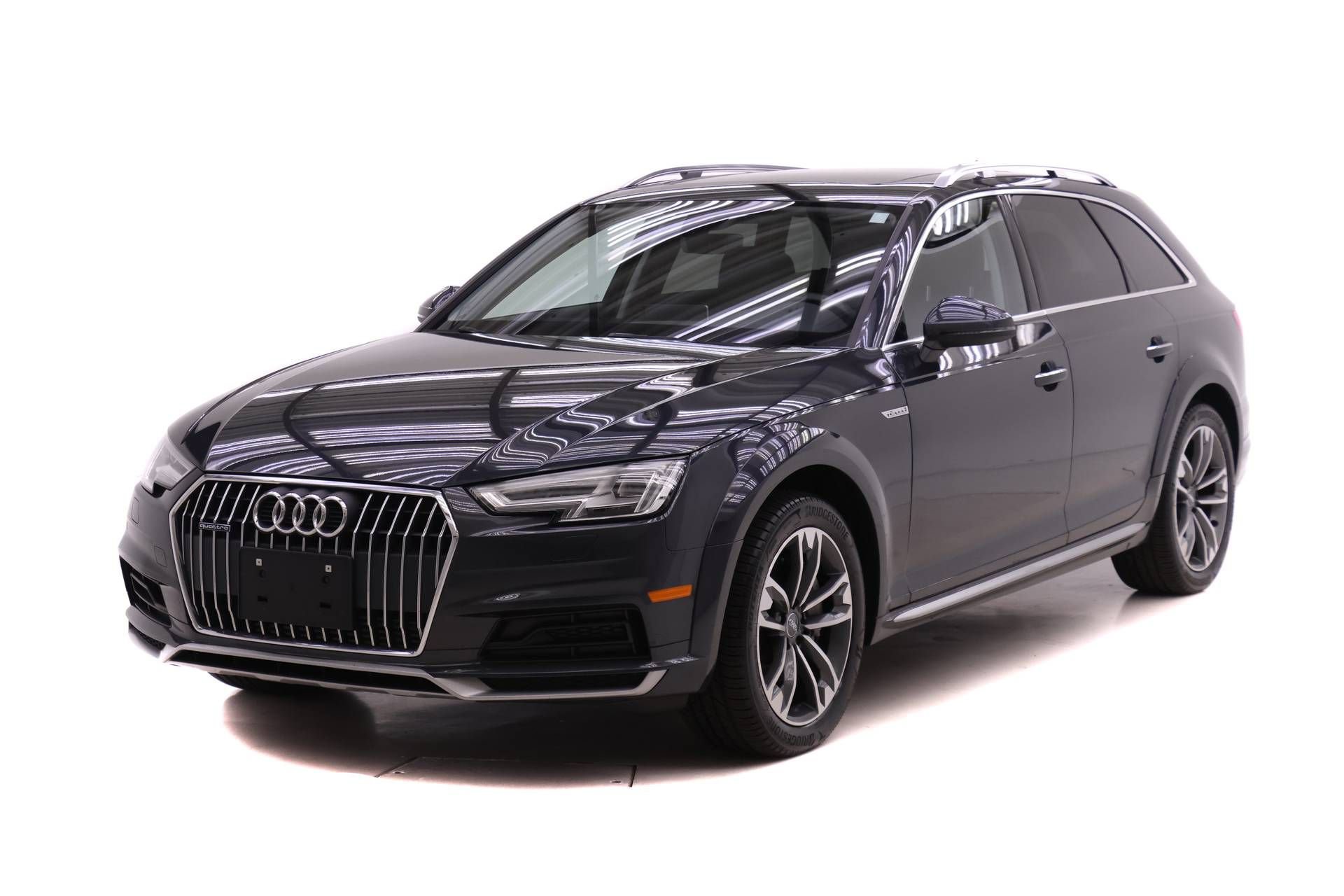 Used 2019 Audi A4 2.0T allroad Premium Plus AWD/4WD image 1