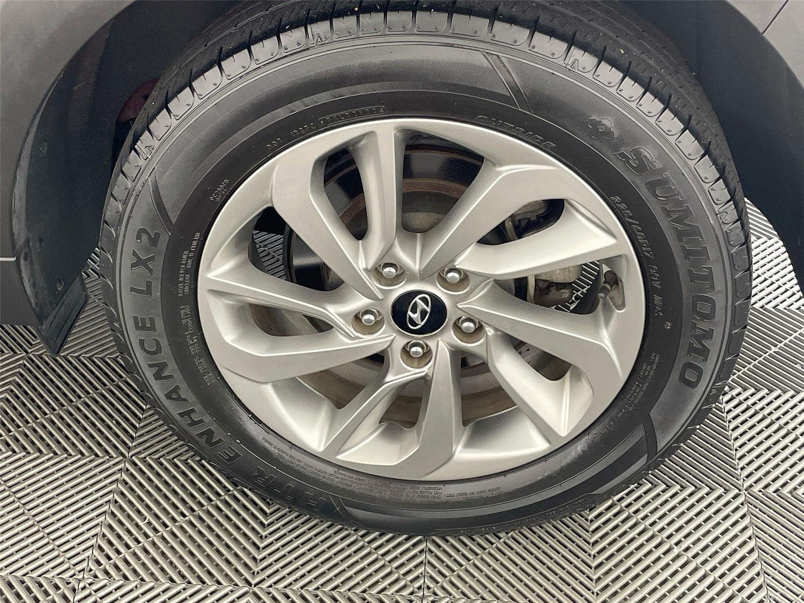 Used 2018 Hyundai Tucson SEL FWD image 32