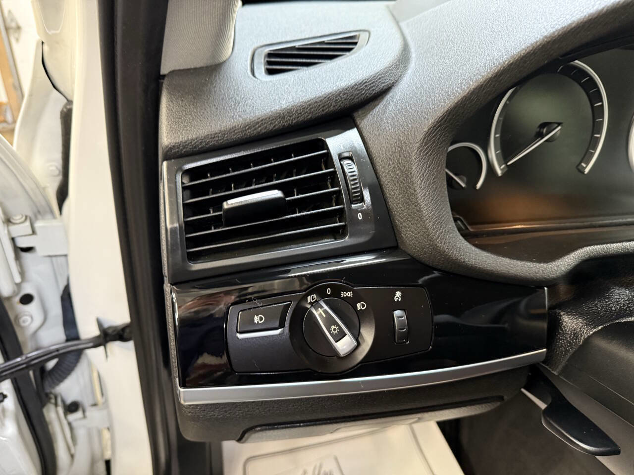 Used 2017 BMW X3 xDrive35i AWD/4WD image 30