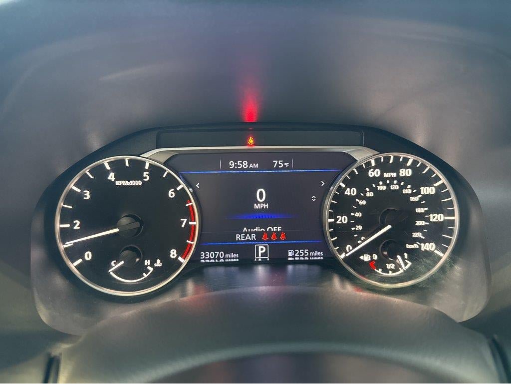 Used 2023 Nissan Altima 2.5 SV AWD/4WD image 3