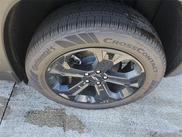 New 2026 Chevrolet Equinox LT w/ Midnight Edition image 5