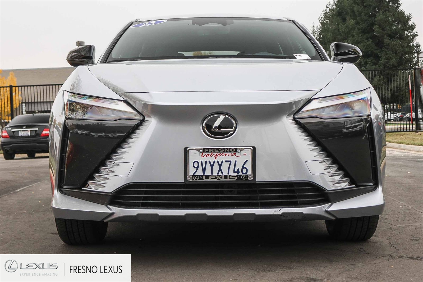 Used 2025 Lexus RZ 450e image 2