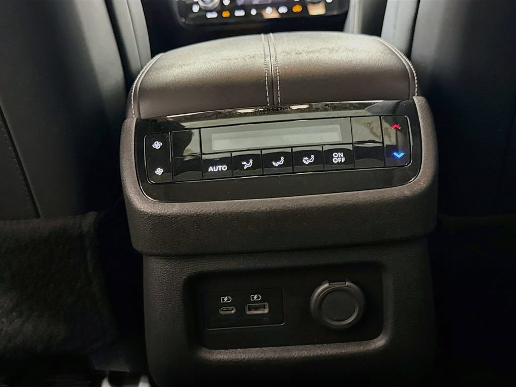 Certified 2023 INFINITI QX60 Luxe w/ Cargo Package FWD image 34