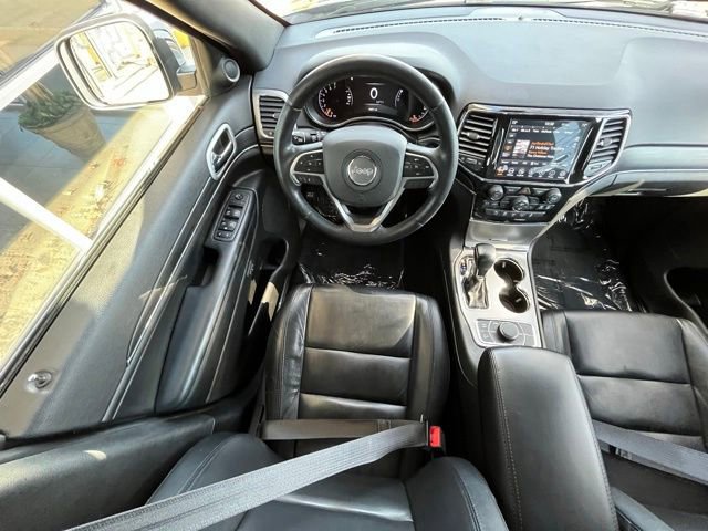 Used 2022 Jeep Grand Cherokee Limited image 24