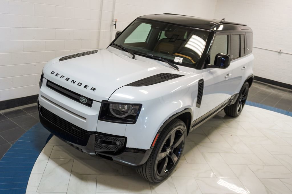 Used 2023 Land Rover Defender 110 X-Dynamic SE AWD/4WD image 45