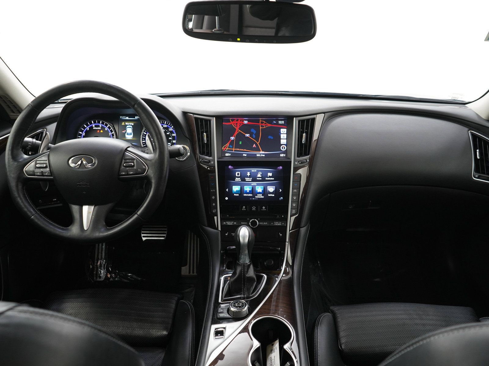 Used 2015 INFINITI Q50 AWD w/ Deluxe Touring Package image 14