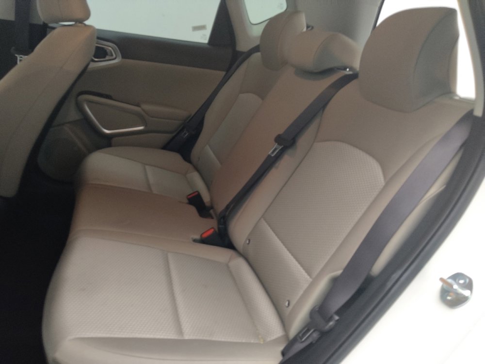 Used 2025 Kia Soul LX FWD image 18