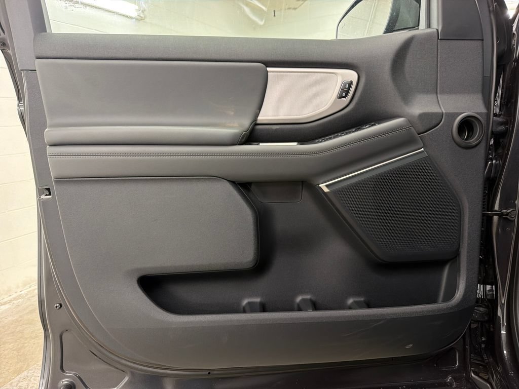 New 2027 Ford Expedition Active RWD image 15