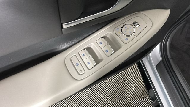 Certified 2026 Hyundai Sonata SEL AWD/4WD image 10
