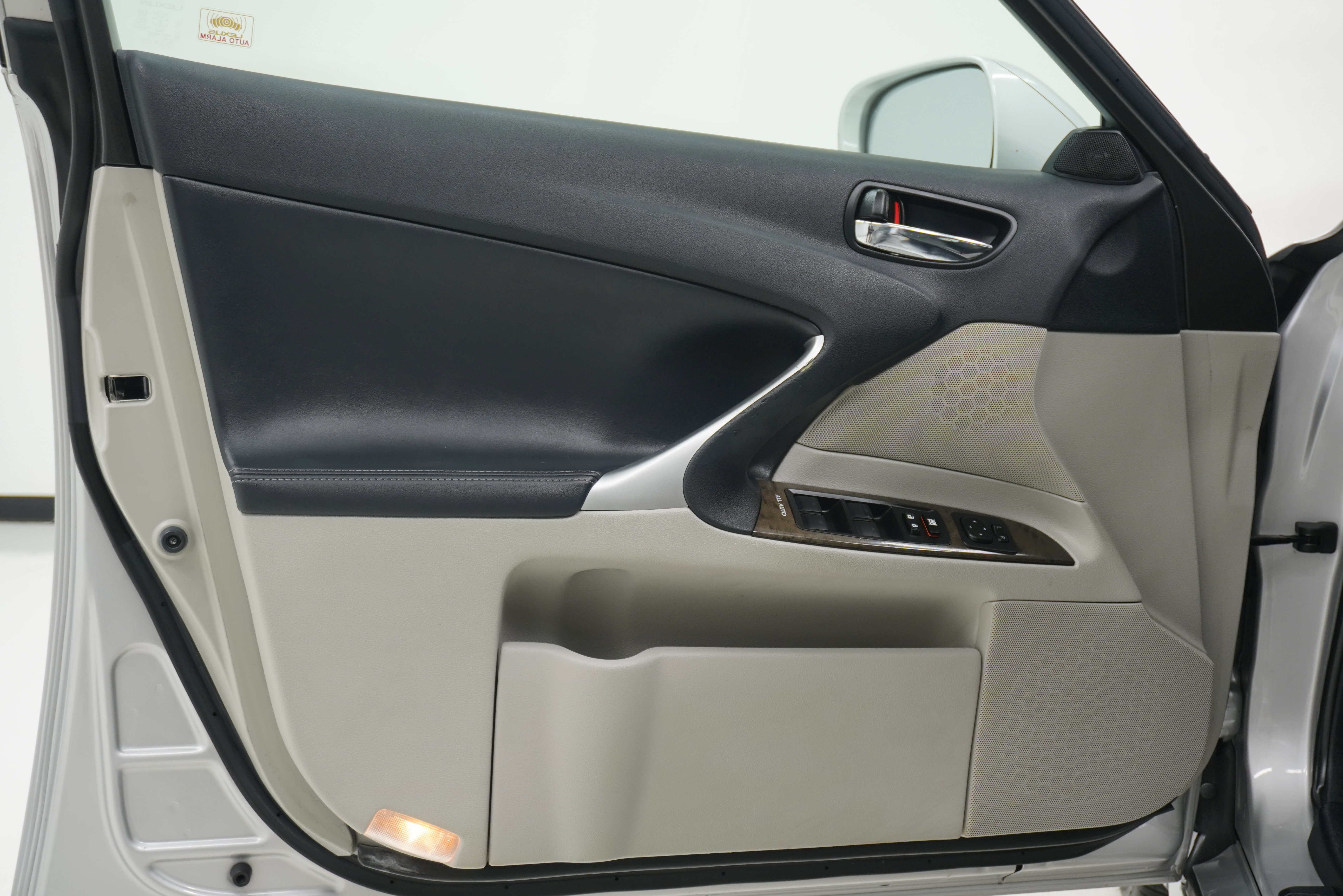 Used 2011 Lexus IS 250 image 13