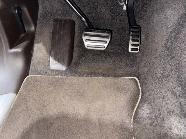 Used 2013 Land Rover Range Rover Autobiography image 54