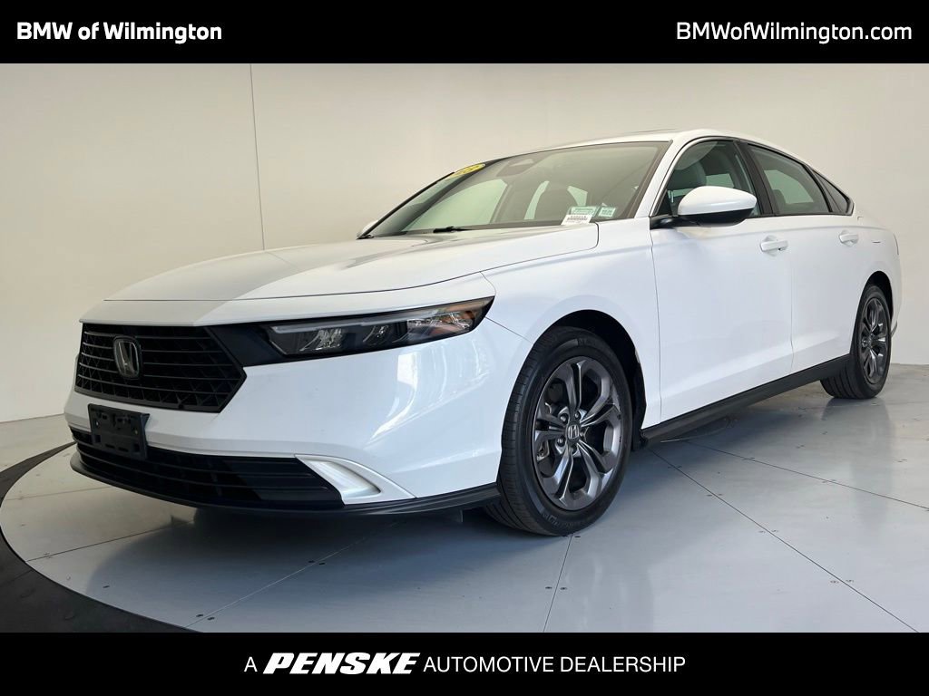 Used 2023 Honda Accord EX image 1