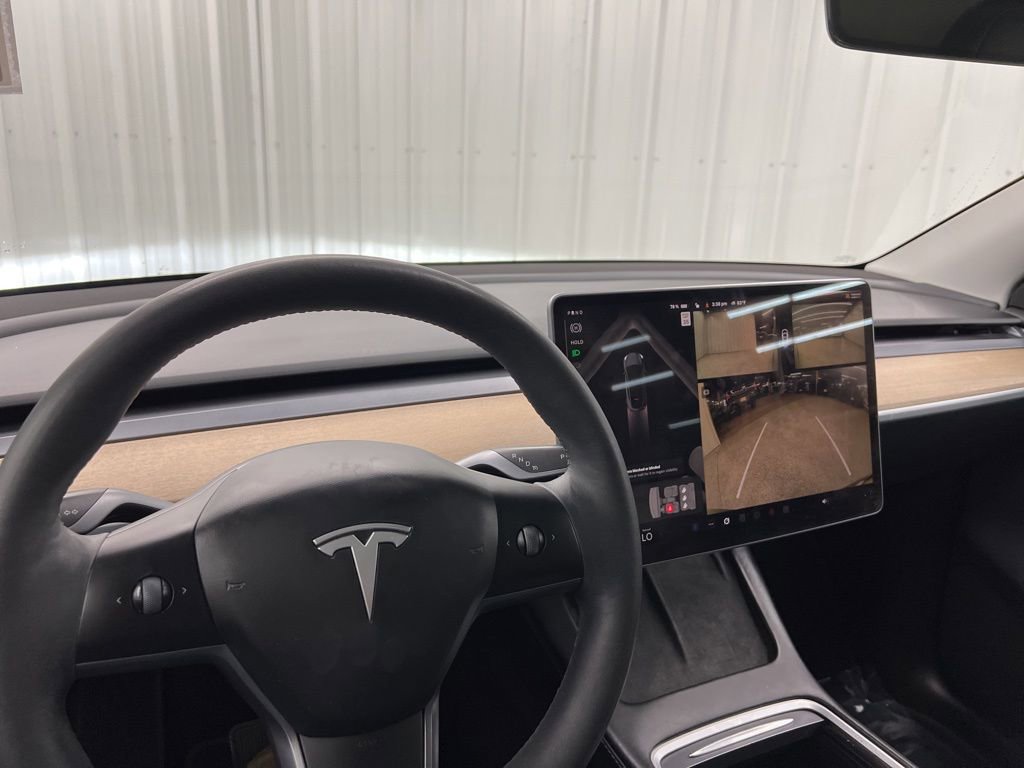 Used 2023 Tesla Model Y Long Range image 23