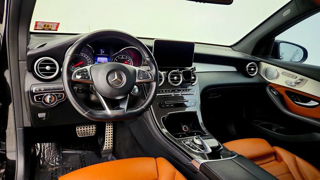 Used 2019 Mercedes-Benz GLC 43 AMG 4MATIC image 11