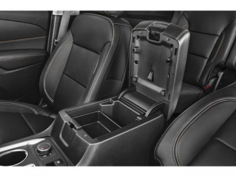 Used 2021 Chevrolet Traverse RS image 17