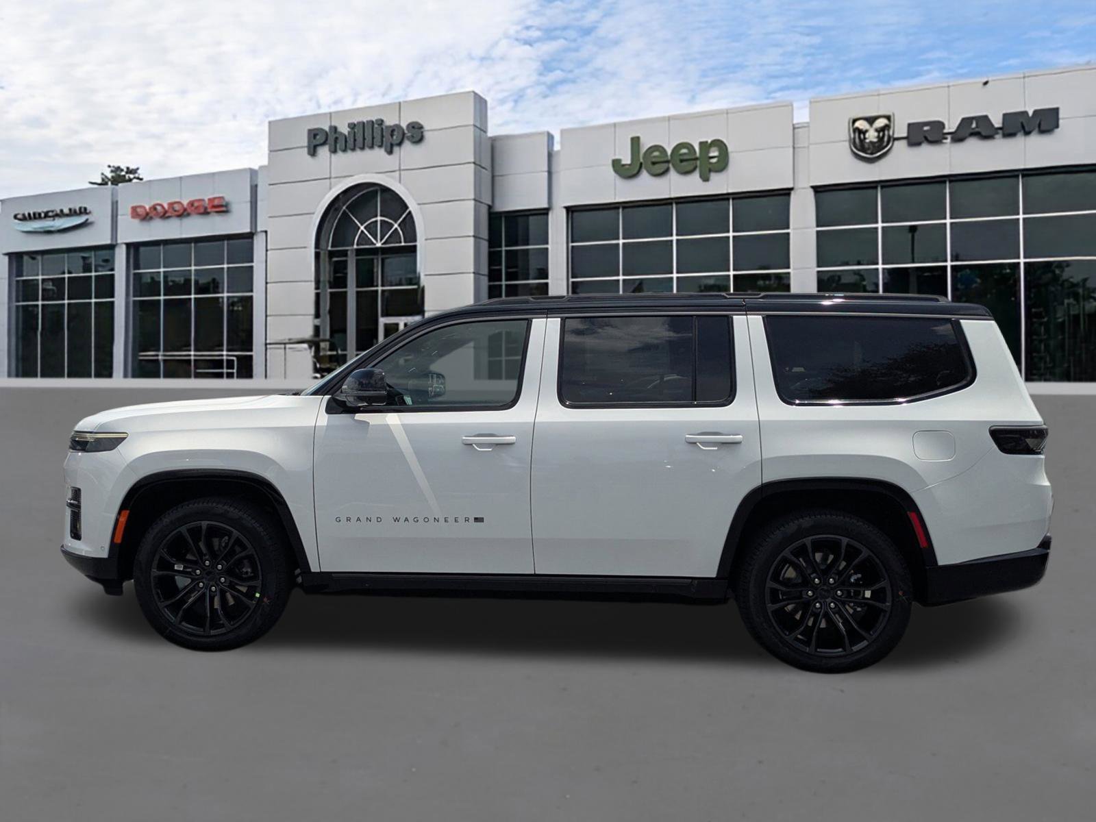 New 2026 Jeep Grand Wagoneer Summit AWD/4WD image 6