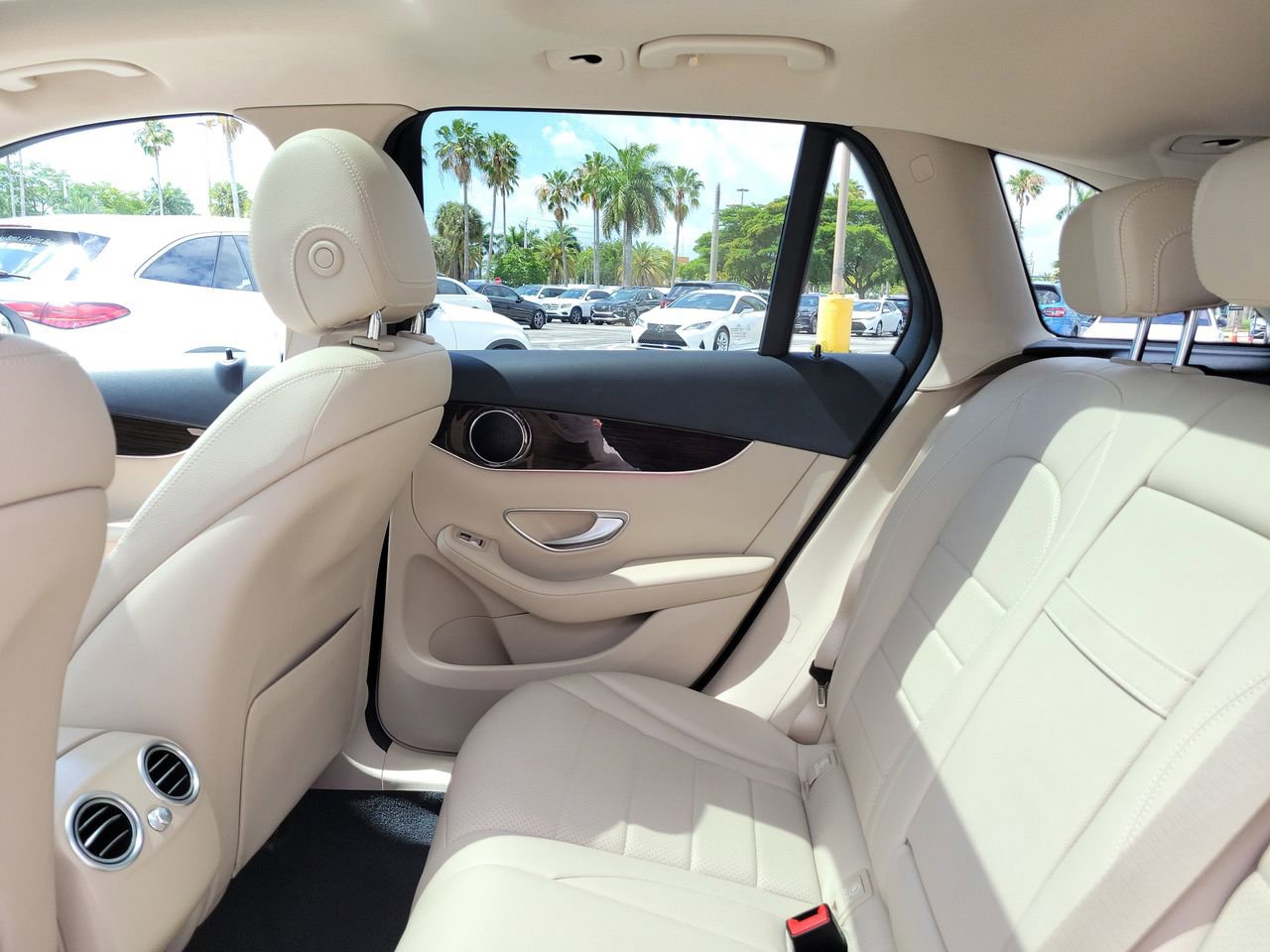 Certified 2022 Mercedes-Benz GLC 300 image 13