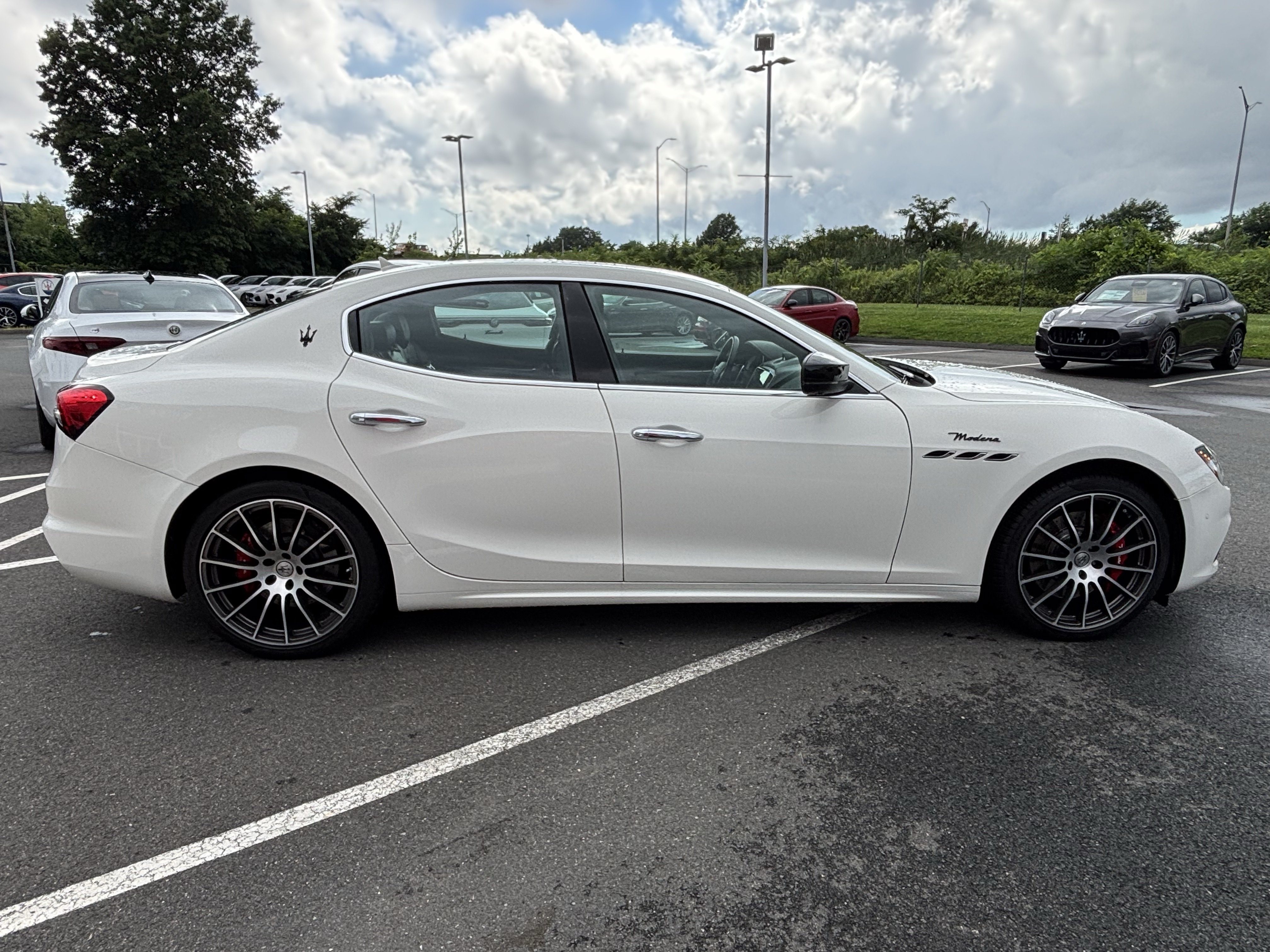 Used 2024 Maserati Ghibli Modena Ultima Q4 AWD/4WD image 10