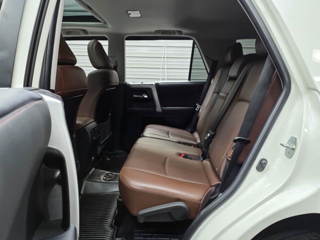 Used 2023 Toyota 4Runner Limited AWD/4WD image 17
