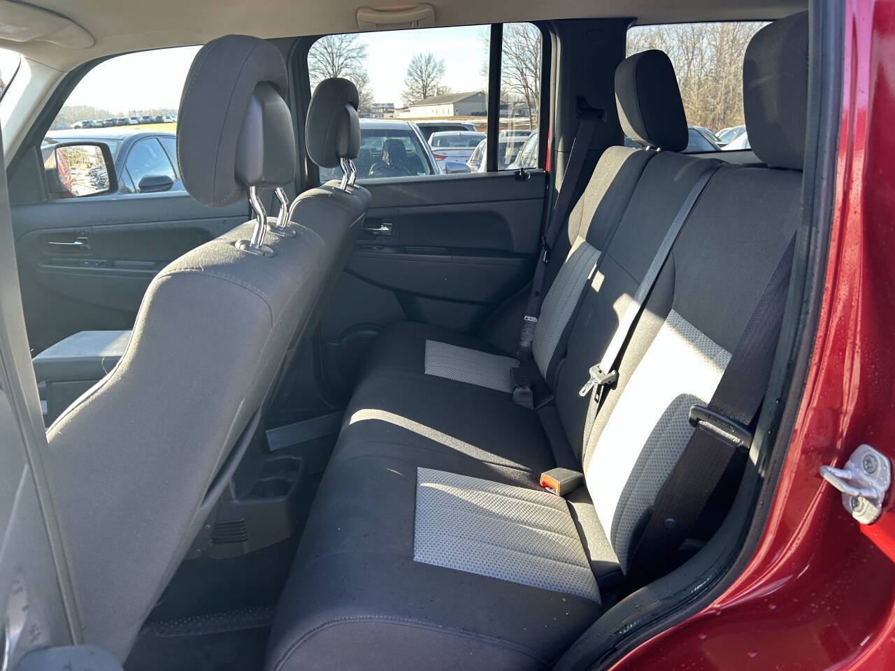 Used 2010 Jeep Liberty Sport w/ Popular Equipment Group AWD/4WD image 8