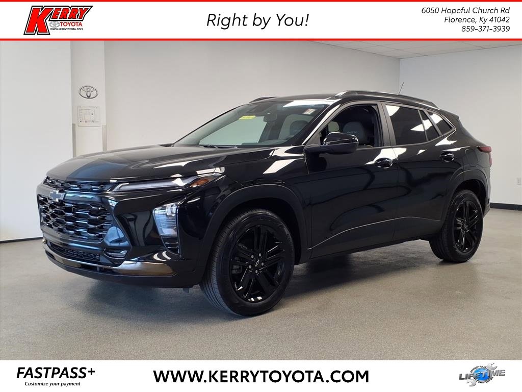 Used 2024 Chevrolet Trax ACTIV w/ Sunroof Package