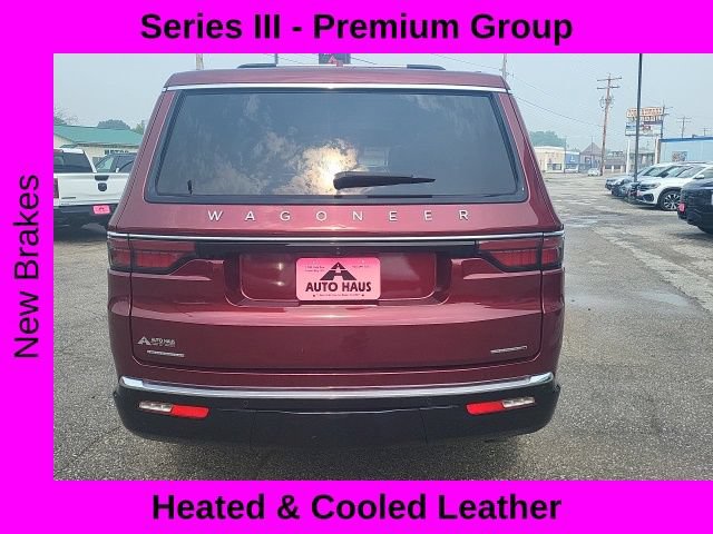 Used 2023 Jeep Wagoneer Series III w/ Premium Group I AWD/4WD image 24