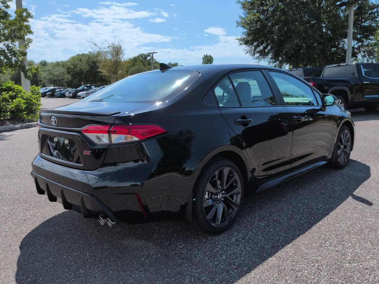 New 2027 Toyota Corolla SE FWD image 6