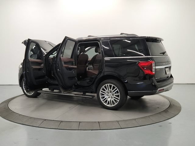 Used 2023 Ford Expedition Limited RWD image 14