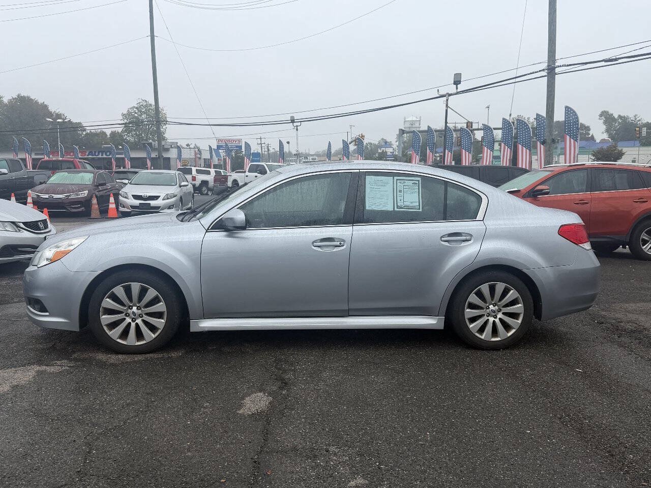 Used 2012 Subaru Legacy 3.6R Limited AWD/4WD image 1