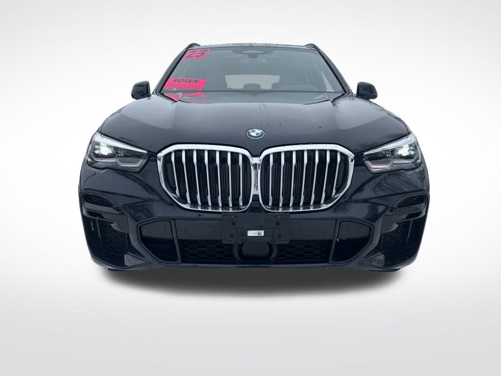 Used 2023 BMW X5 xDrive40i w/ M Sport Package image 2