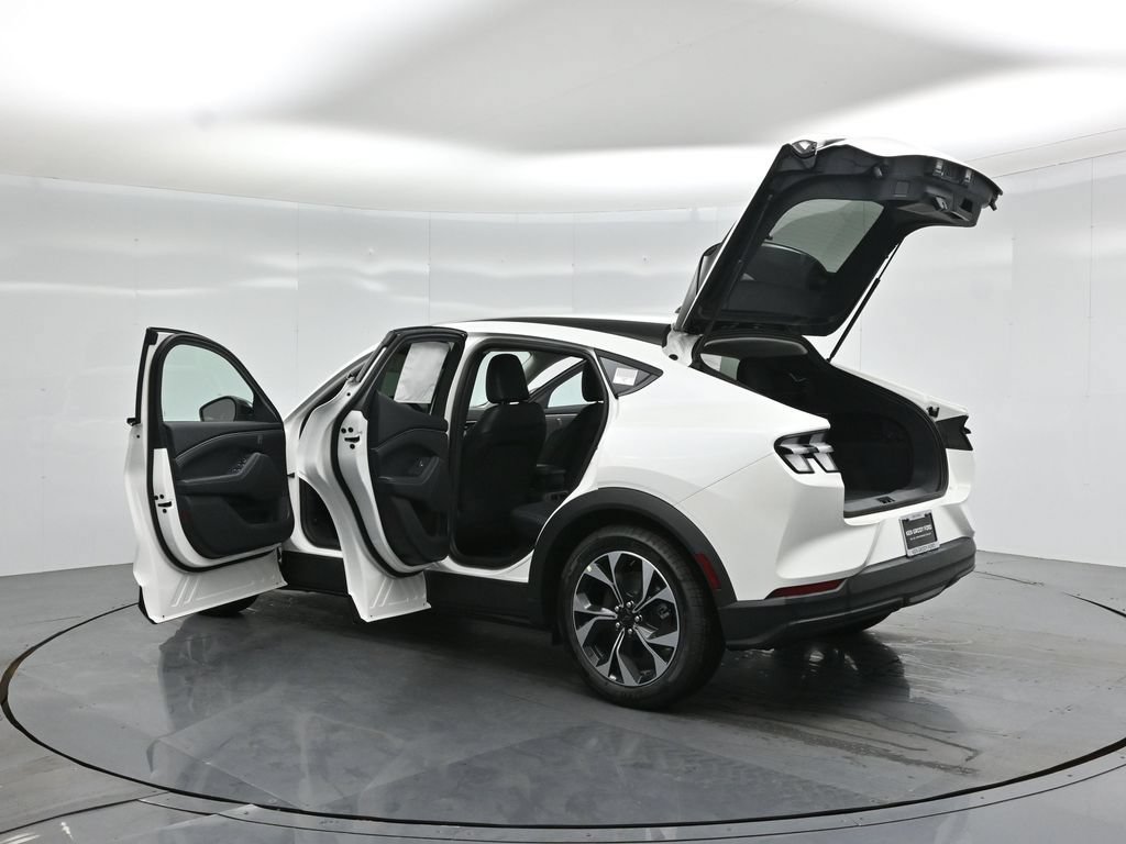 New 2026 Ford Mustang Mach-E Select RWD image 30