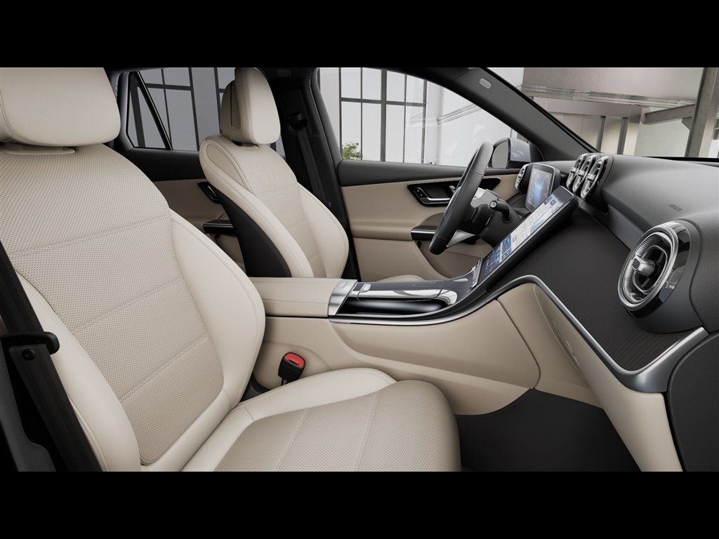 Certified 2026 Mercedes-Benz GLC 350e 4MATIC image 39