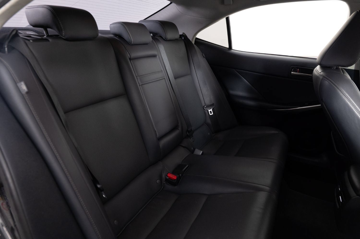 Used 2017 Lexus IS 200t RWD image 22
