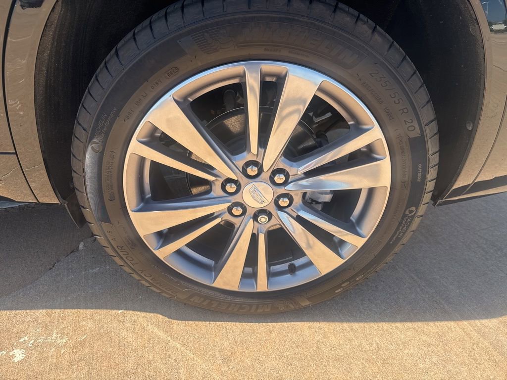 Used 2025 Cadillac XT6 Premium Luxury w/ Platinum Package AWD/4WD image 7