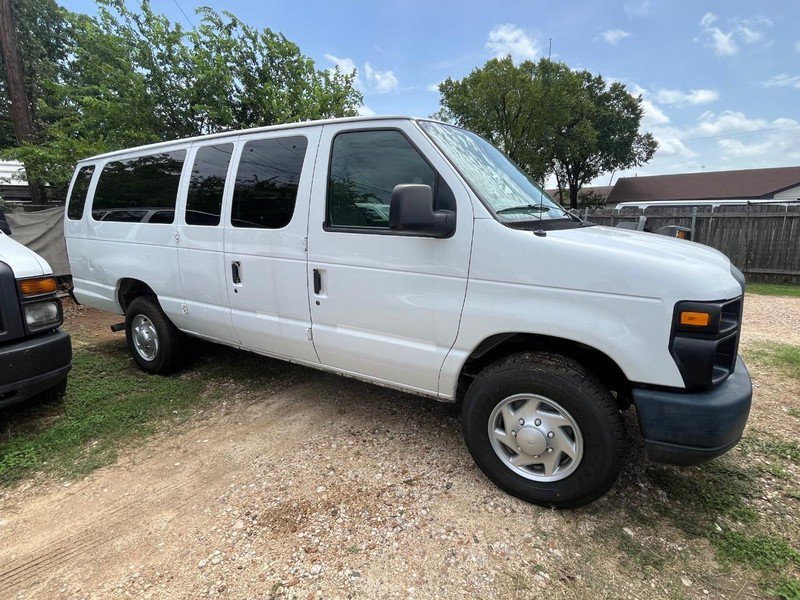 Used 2013 Ford E-350 and Econoline 350 XL w/ PWR Windows & Locks Group RWD image 3