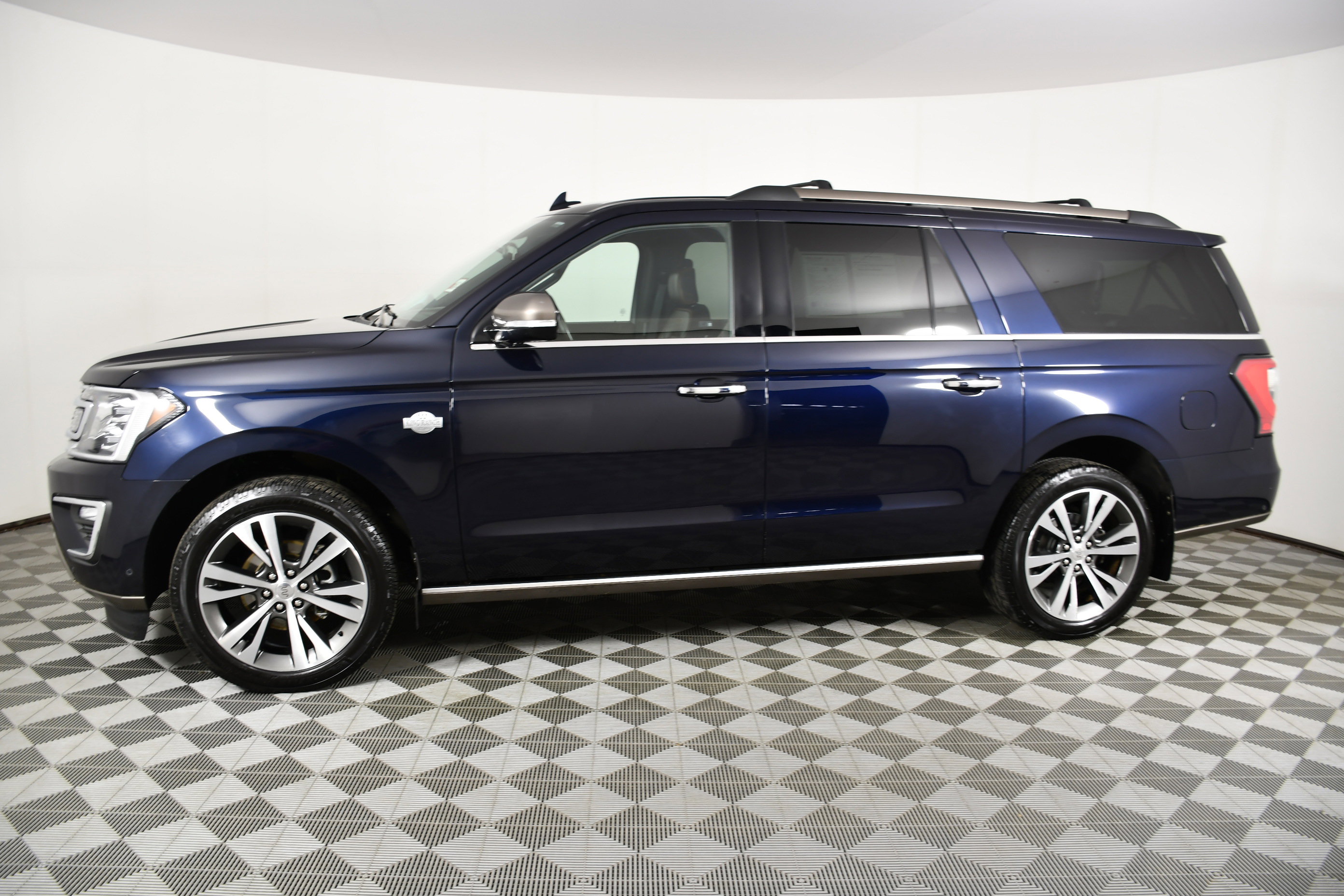 Used 2021 Ford Expedition Max King Ranch image 9