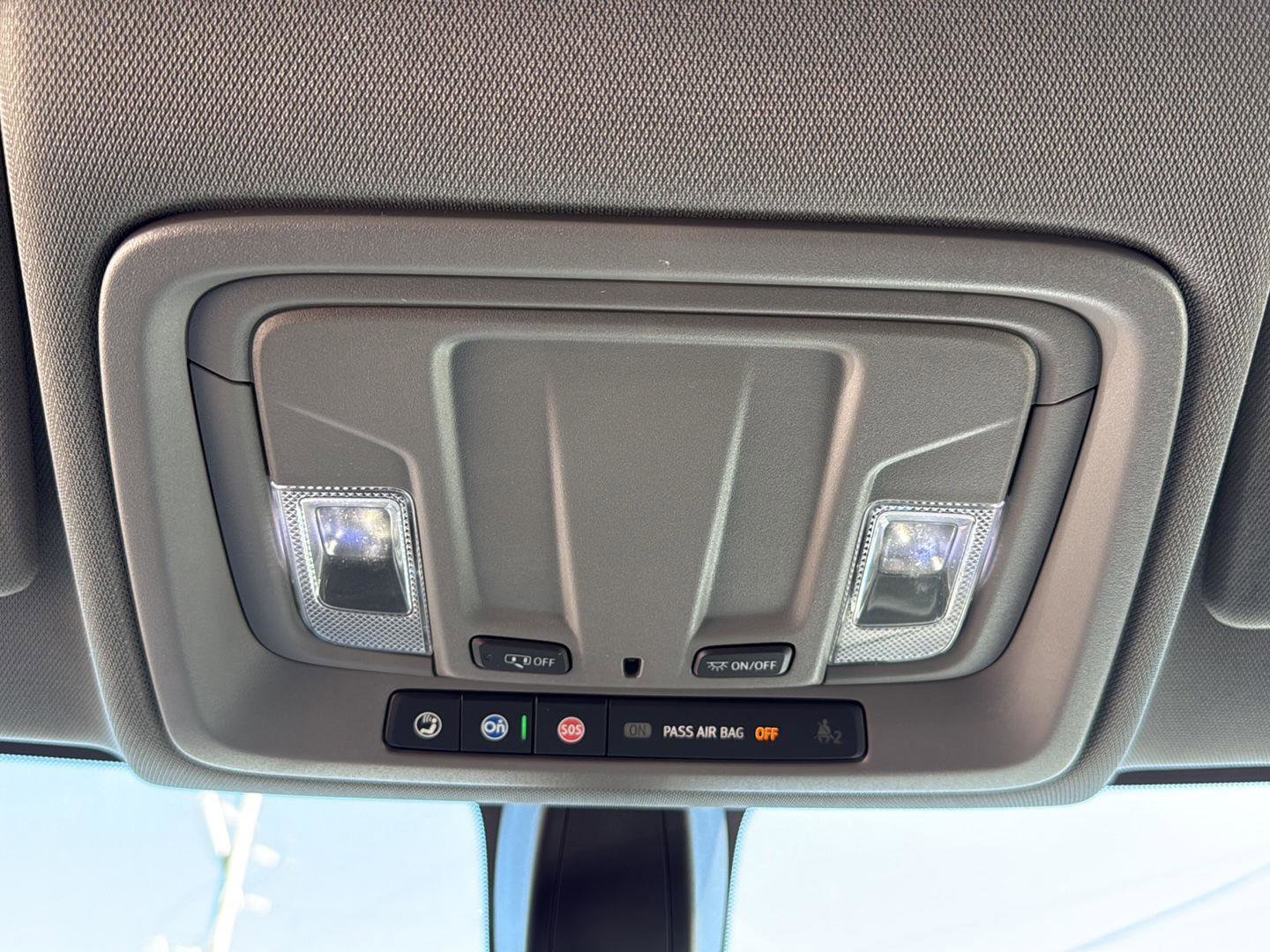 Used 2020 Chevrolet Silverado 1500 RST w/ Texas Edition image 21