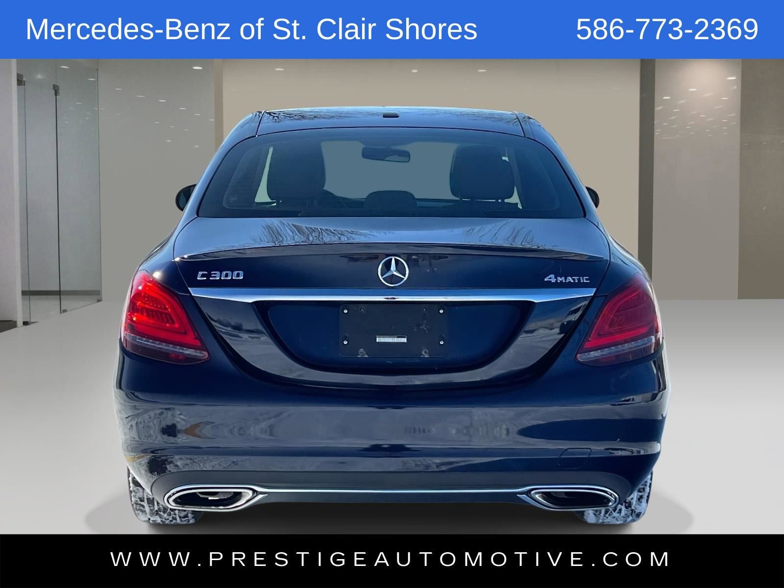 Used 2019 Mercedes-Benz C 300 4MATIC Sedan image 4