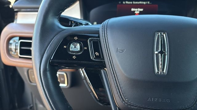 Used 2023 Lincoln Aviator Reserve w/ Equipment Group 201A image 23
