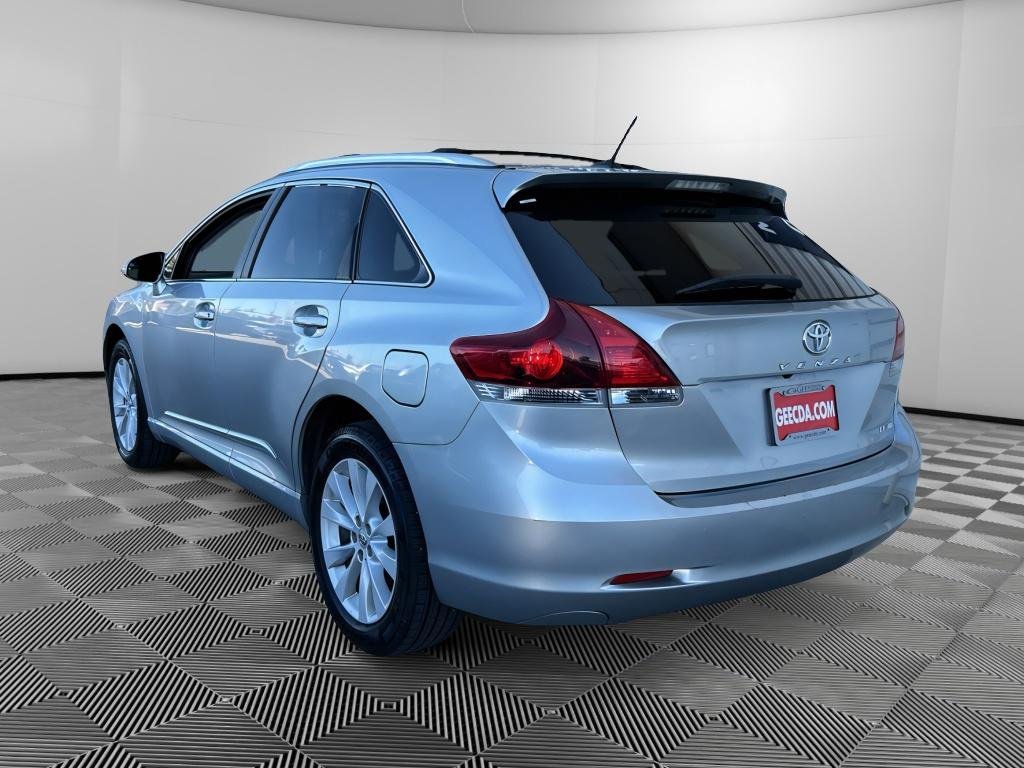Used 2015 Toyota Venza LE AWD/4WD image 6