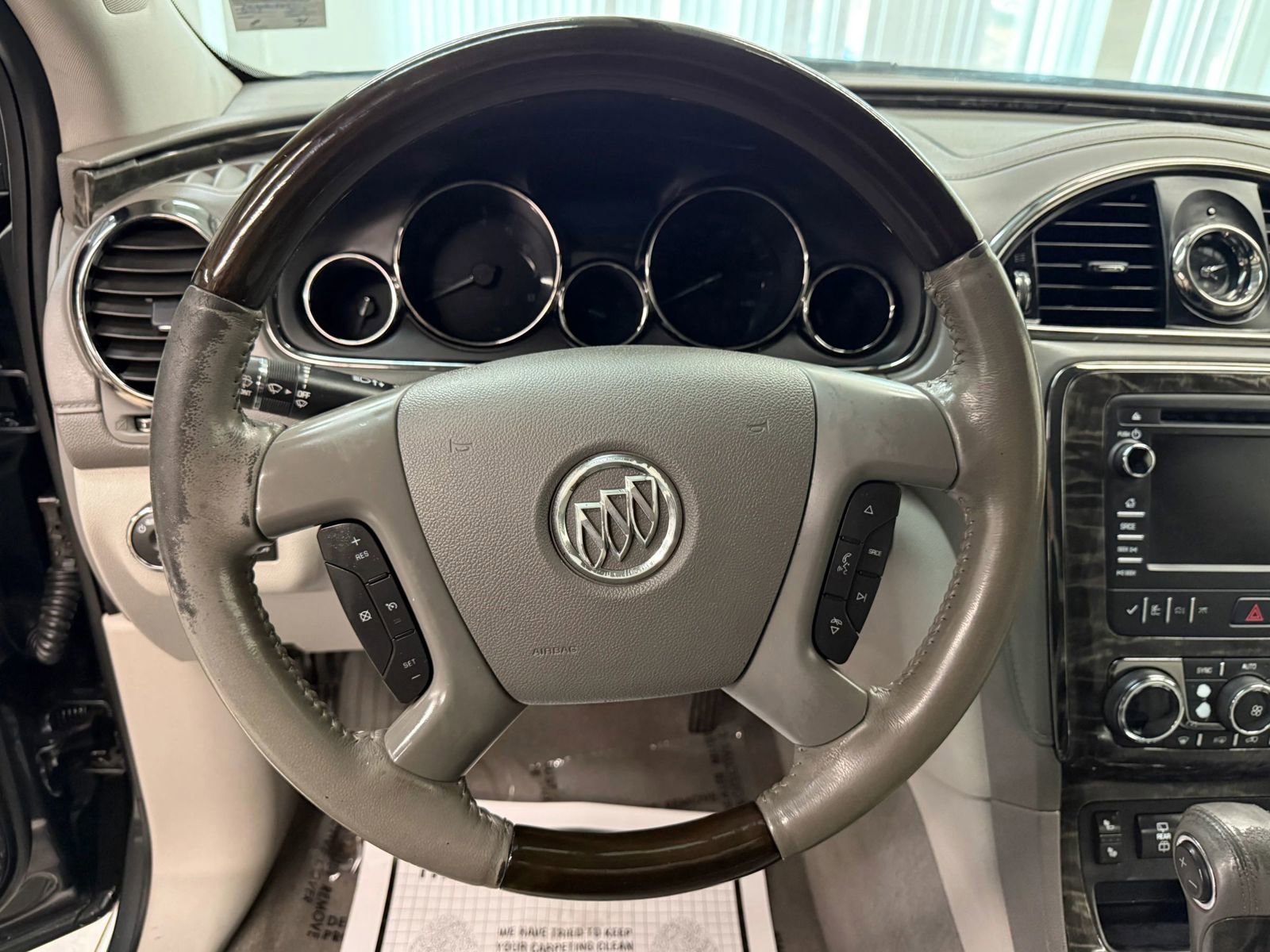 Used 2013 Buick Enclave Leather w/ LPO, Cargo Convenience Pkg image 30