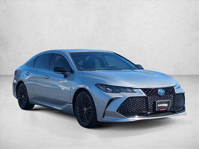 Used 2020 Toyota Avalon XSE w/ Carpet Mat Package FWD image 3