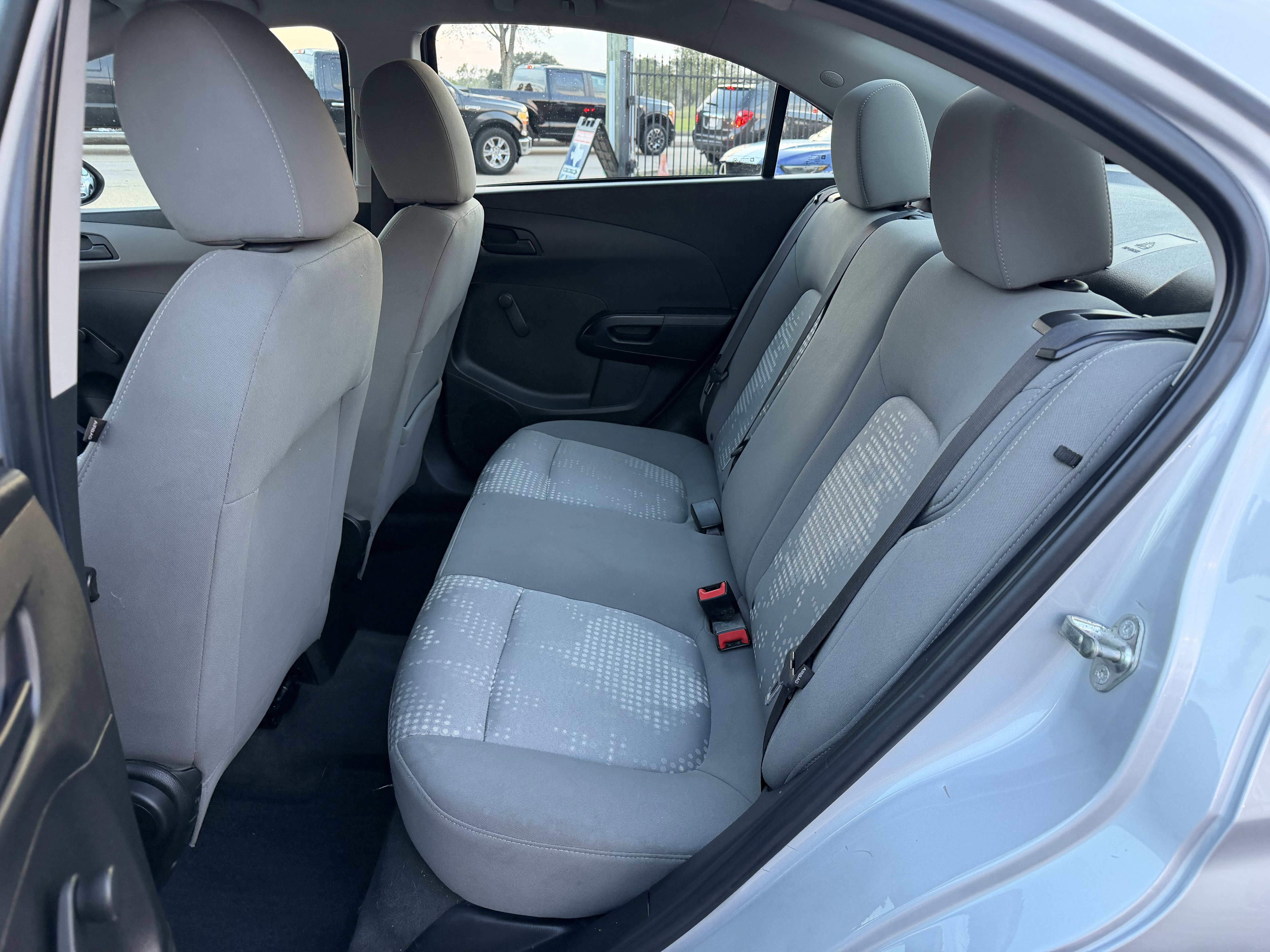 Used 2018 Chevrolet Sonic LS FWD image 15
