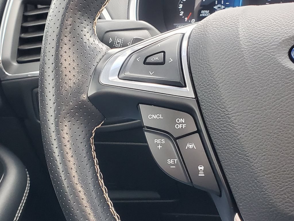 Used 2019 Ford Edge ST w/ Equipment Group 401A AWD/4WD image 15