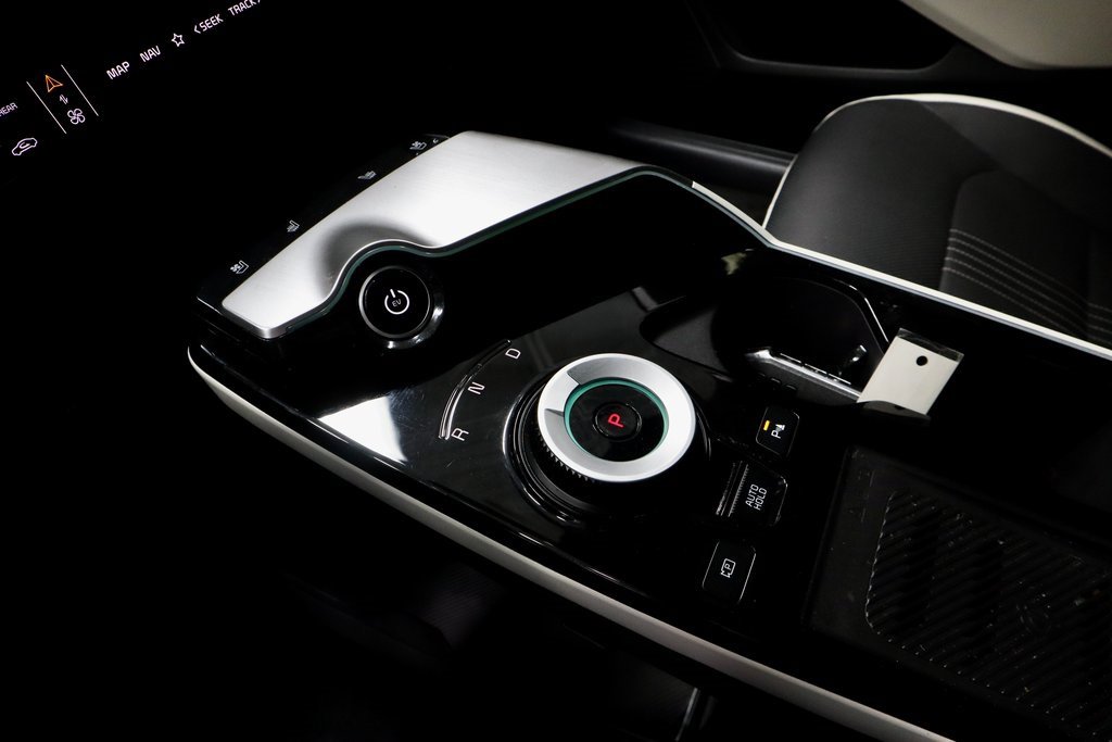 Used 2024 Kia EV6 GT-Line image 39