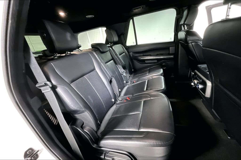 Used 2020 Ford Expedition XLT w/ Equipment Group 201A image 35