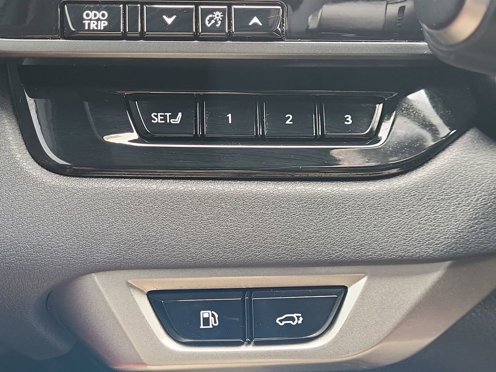 Used 2023 Lexus RX 350 F Sport w/ Cold Area Package AWD/4WD image 24