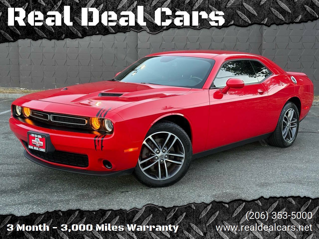 Used 2019 Dodge Challenger SXT AWD/4WD image 1